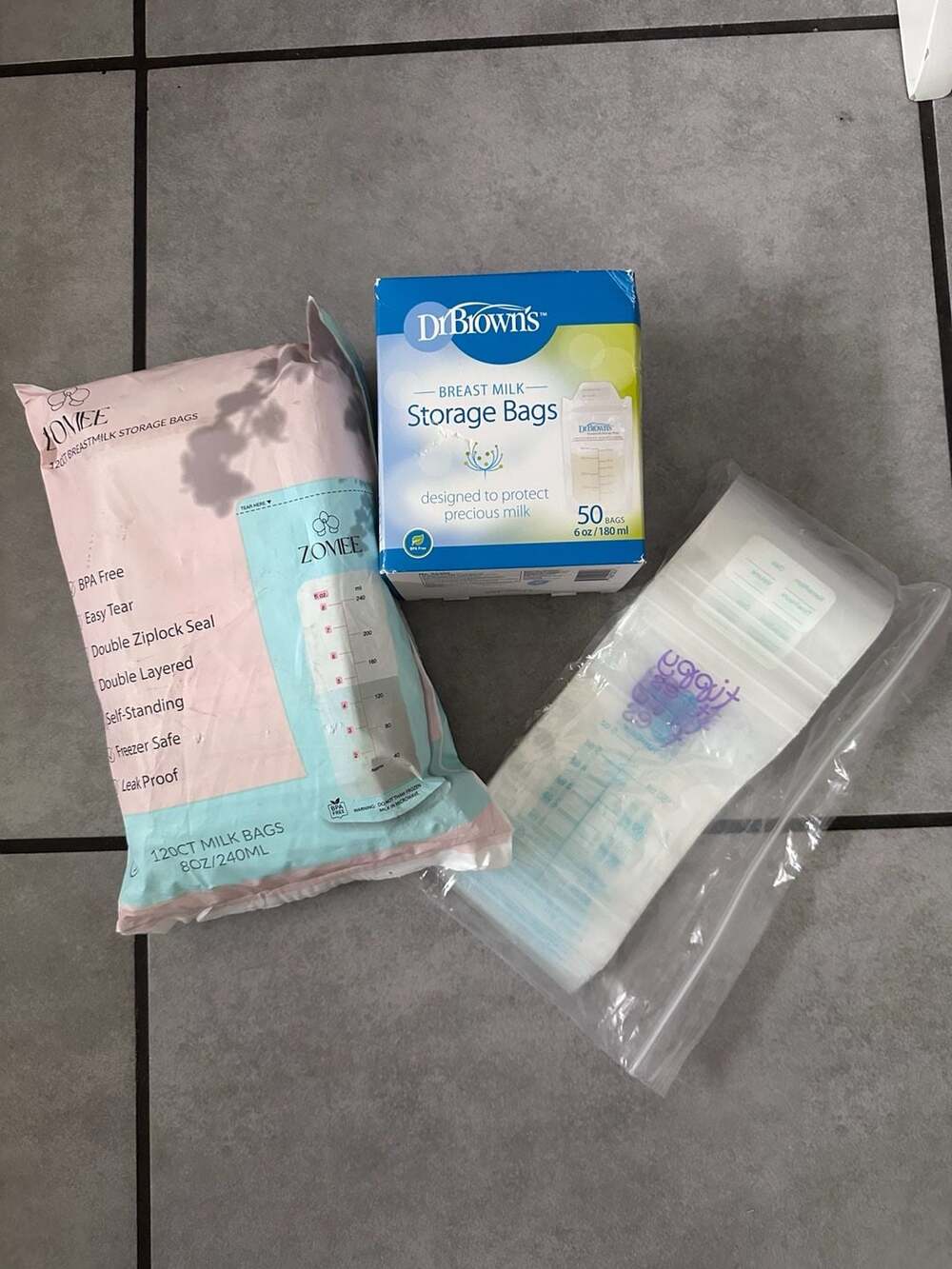 Dr. Brown's Breastmilk Storage Bags 50 Count 6 oz and Zomee 120 Count 8 oz Breas